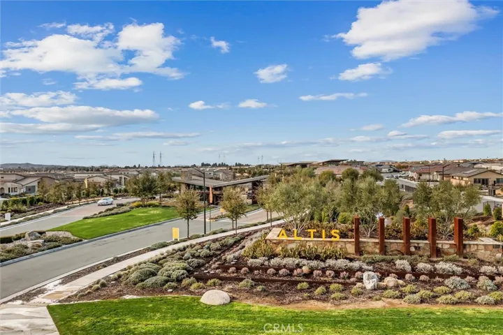 1527 Winding Sun Drive, Beaumont, California 92223