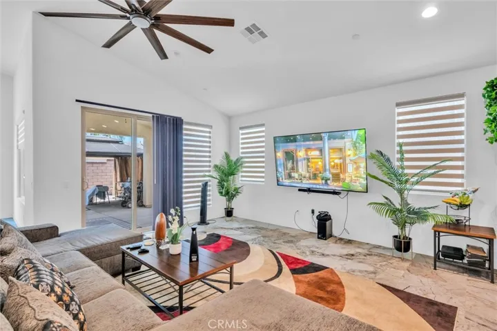 1527 Winding Sun Drive, Beaumont, California 92223