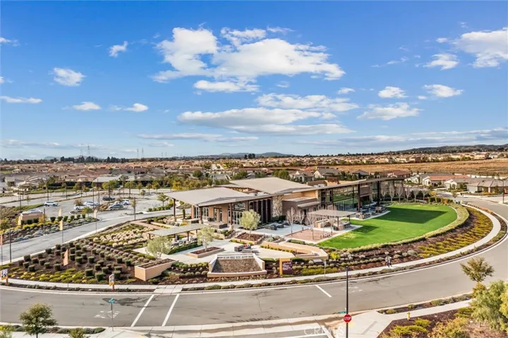 1527 Winding Sun Drive, Beaumont, California 92223