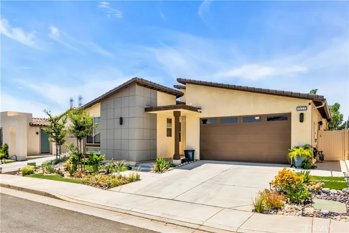 1527 Winding Sun Drive, Beaumont, California 92223