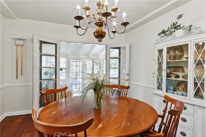 2519 Earl Avenue, Long Beach, California 90806