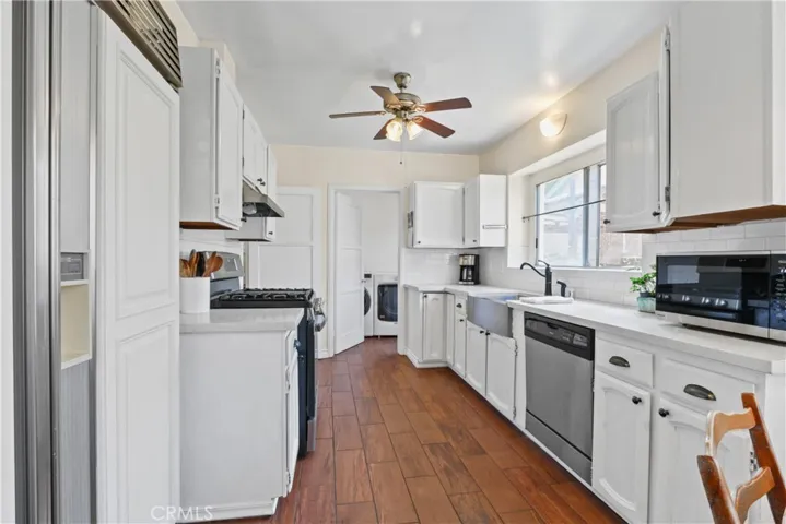 2519 Earl Avenue, Long Beach, California 90806