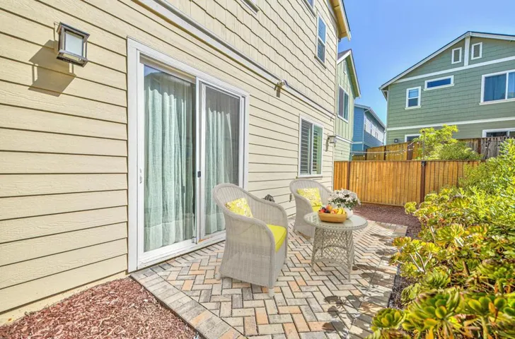 1865 Ocean View Avenue, Sand City, California 93955