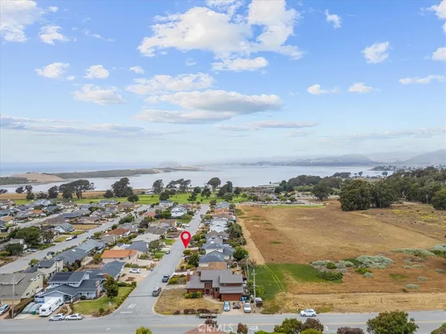 2248 Del Norte Street, Los Osos, California 93402