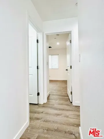 2628 N Beachwood Drive 3/4, Los Angeles, California 90068