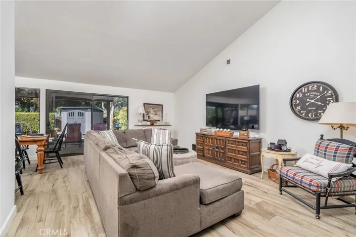 1519 Lynne Court, Redlands, California 92373