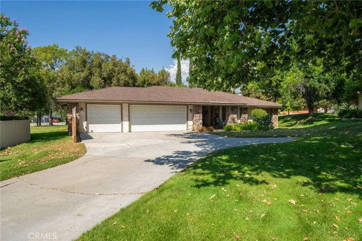 1519 Lynne Court, Redlands, California 92373