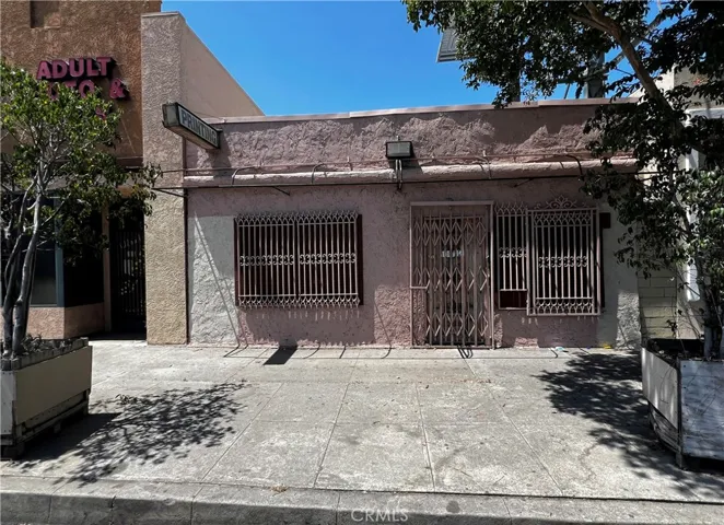 10612 Whittier Boulevard, Whittier, California 90606