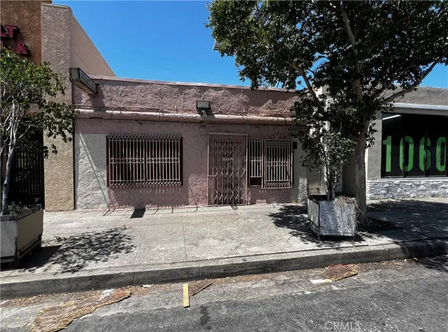 10612 Whittier Boulevard, Whittier, California 90606
