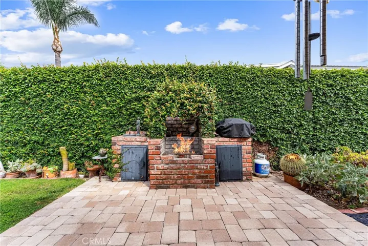 1812 Riverford Road, Tustin, California 92780