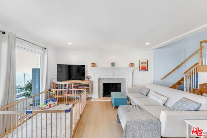 2227 Baleria Drive, San Pedro, California 90732