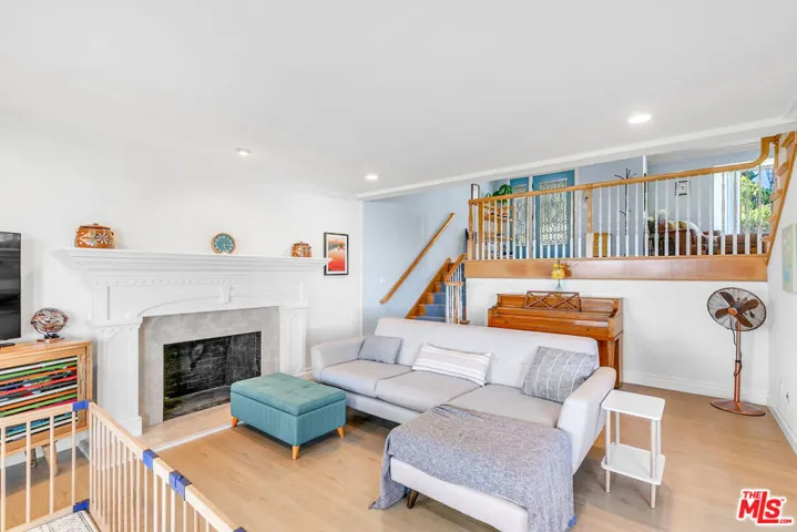 2227 Baleria Drive, San Pedro, California 90732