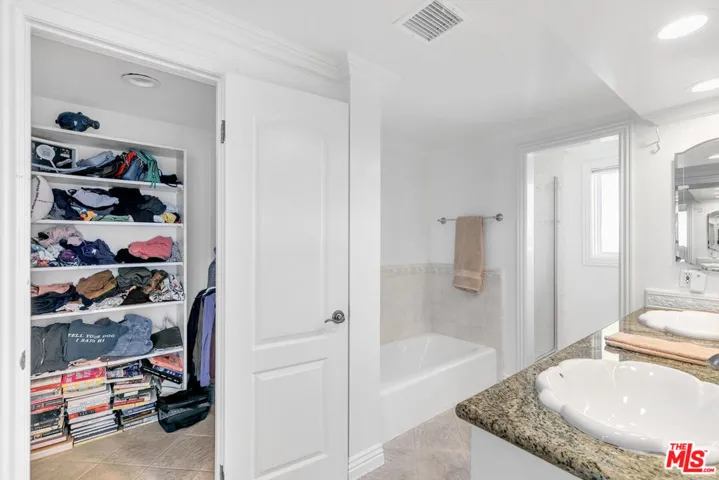 2227 Baleria Drive, San Pedro, California 90732