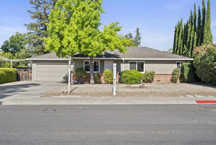 32 Hardy Avenue, Campbell, California 95008
