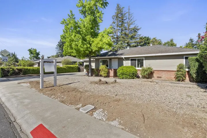 32 Hardy Avenue, Campbell, California 95008
