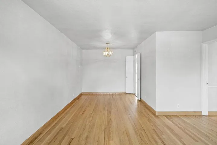 32 Hardy Avenue, Campbell, California 95008