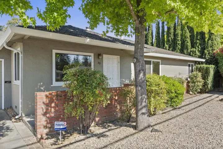 32 Hardy Avenue, Campbell, California 95008