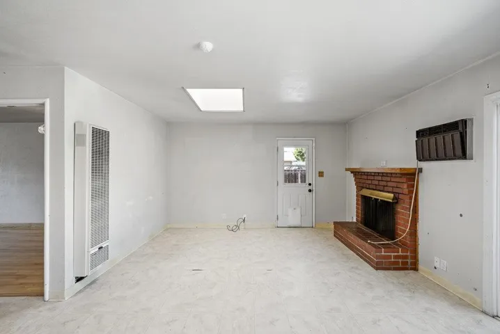 32 Hardy Avenue, Campbell, California 95008