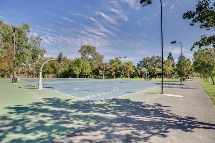 32 Hardy Avenue, Campbell, California 95008