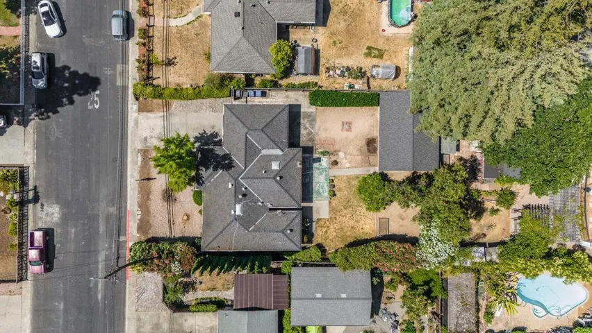 32 Hardy Avenue, Campbell, California 95008