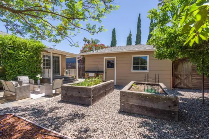 1354 Regent Street, Redwood City, California 94061