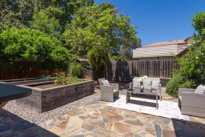 1354 Regent Street, Redwood City, California 94061