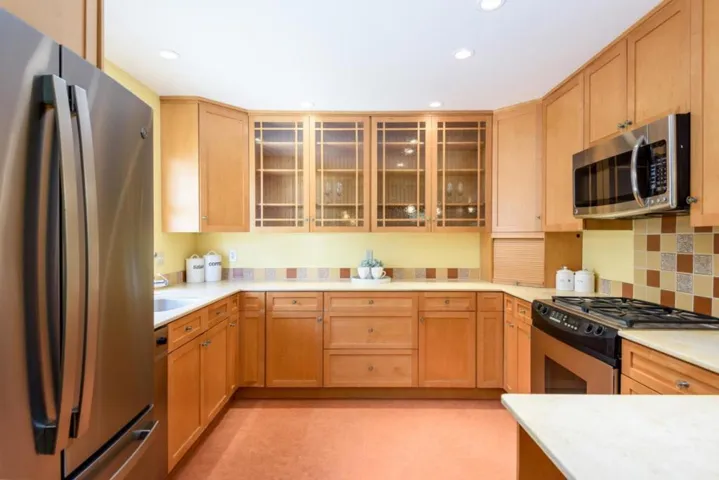 1354 Regent Street, Redwood City, California 94061