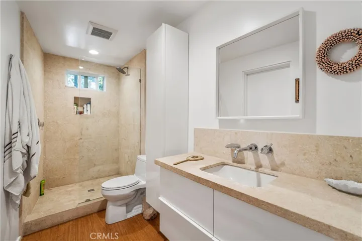 1 OF 2 GUEST HOUSE FULL BATHROOMS