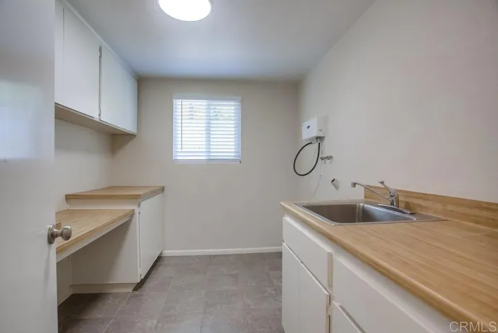 2074 Caraway, Escondido, California 92026
