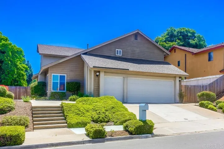 2074 Caraway, Escondido, California 92026