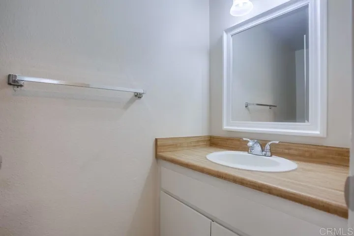 2074 Caraway, Escondido, California 92026