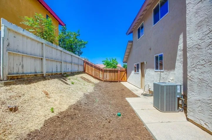 2074 Caraway, Escondido, California 92026