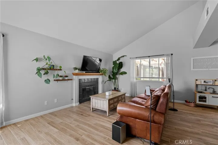 4239 Shadowcrest Drive, Santa Maria, California 93455