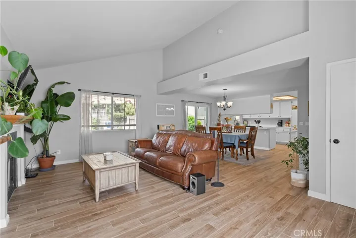 4239 Shadowcrest Drive, Santa Maria, California 93455