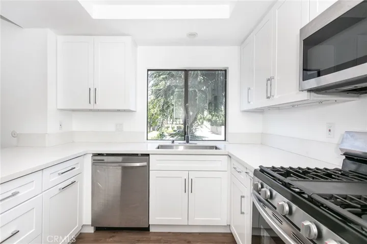 20737 Roscoe Boulevard 806, Winnetka, California 91306