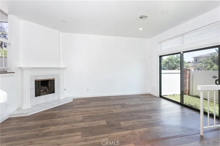 20737 Roscoe Boulevard 806, Winnetka, California 91306