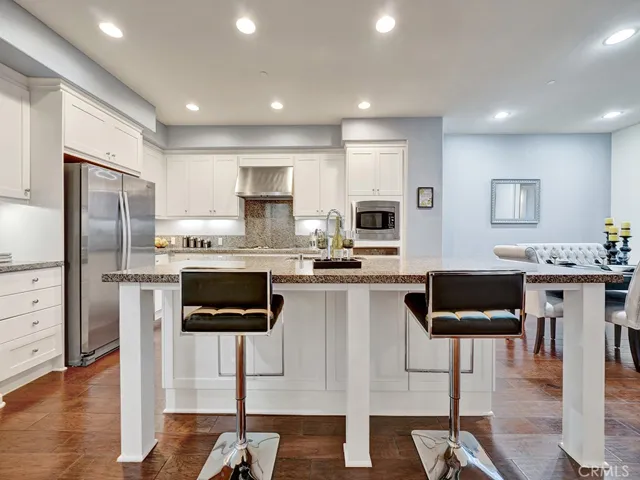 18666 Clubhouse Drive, Yorba Linda, California 92886