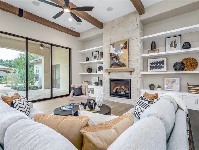 2315 W Dovewood Lane, Fresno, California 93711