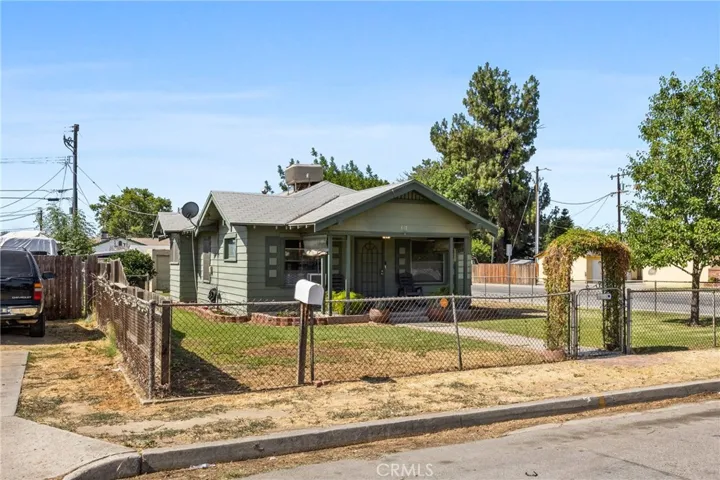 447 Ray Street, Bakersfield, California 93308
