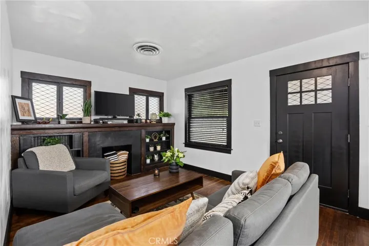 447 Ray Street, Bakersfield, California 93308