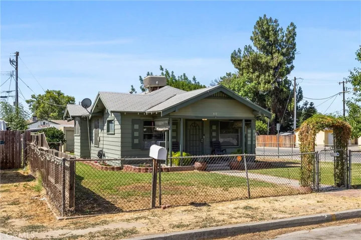 447 Ray Street, Bakersfield, California 93308