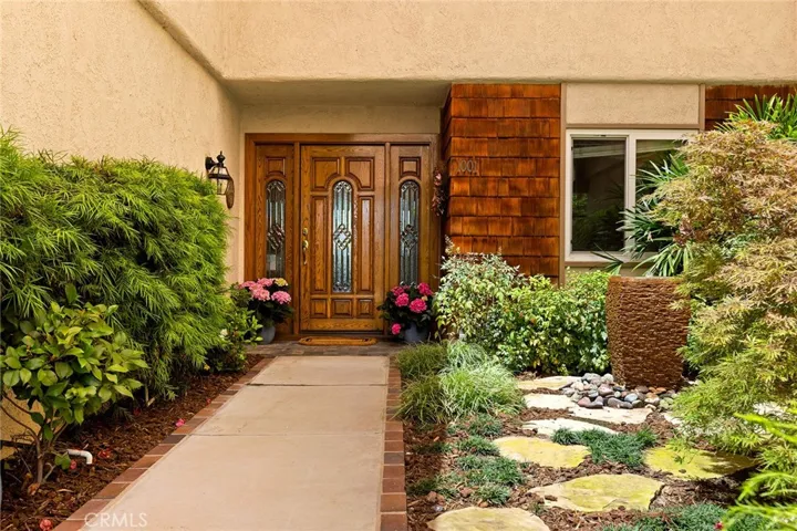 Entry Exterior