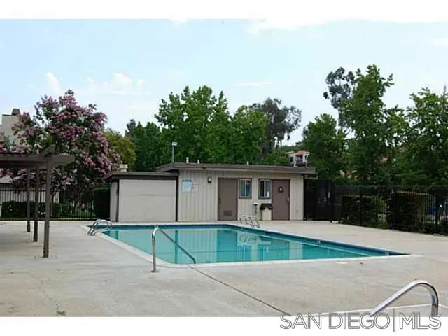 Community pool!