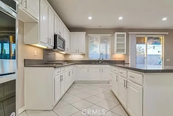 7018 Freesia Court, Eastvale, California 92880