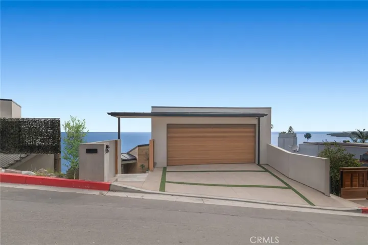 515 Alta Vista Way, Laguna Beach, California 92651