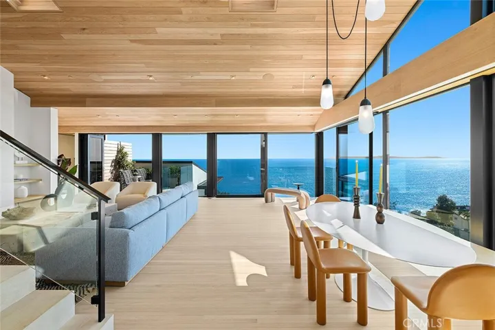 515 Alta Vista Way, Laguna Beach, California 92651
