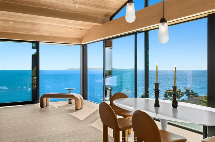 515 Alta Vista Way, Laguna Beach, California 92651