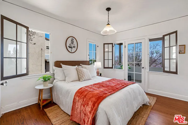 6211 Winans Drive, Los Angeles, California 90068