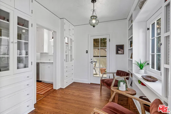 6211 Winans Drive, Los Angeles, California 90068