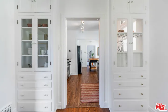 6211 Winans Drive, Los Angeles, California 90068